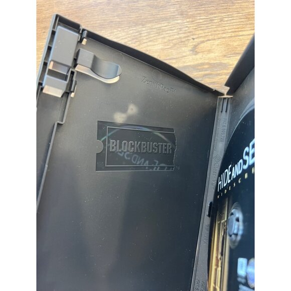 Hide And Seek Widescreen DVD Edition Horror Movie 4 Alternate Endings Pre-Owned - Picture 3 of 5